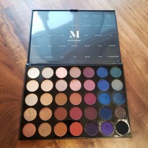 Morphe 35V Stunning Vibes